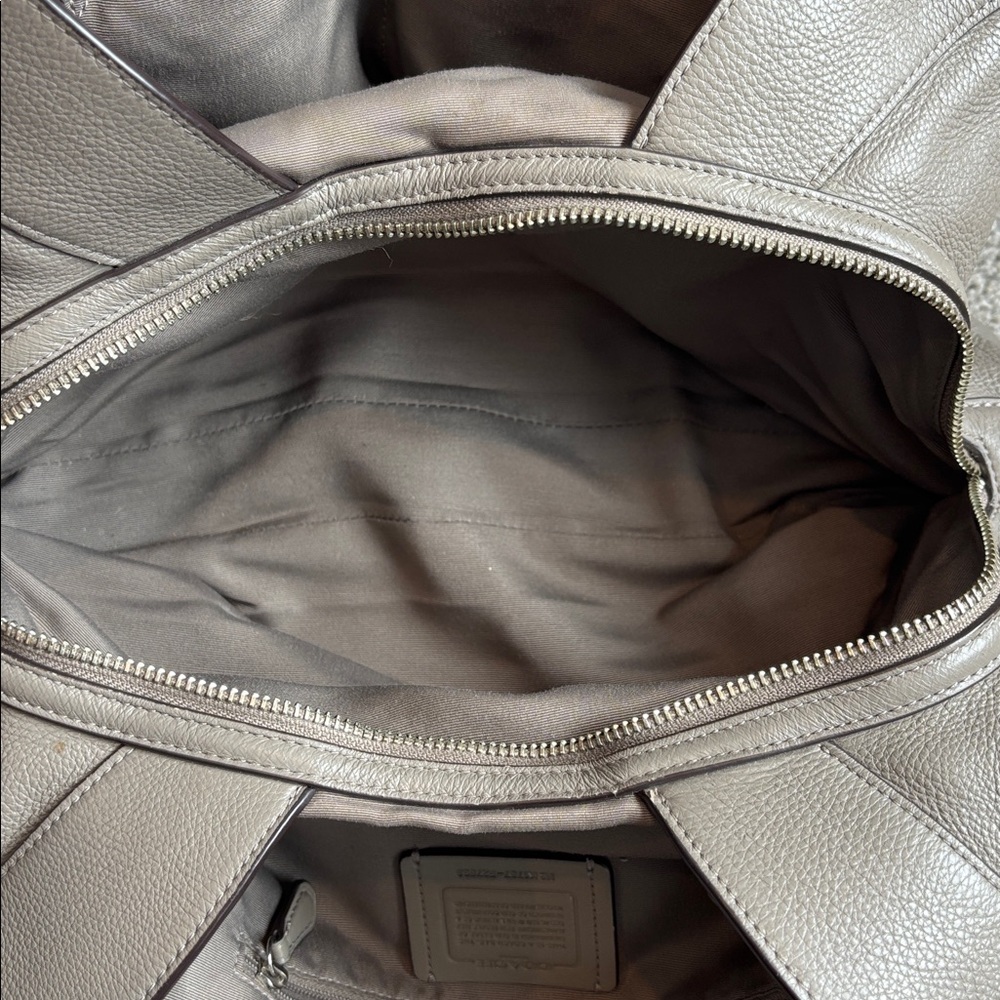 COACH Lexy Fog (Gray) Pebble Leather 3 Compartment Shoulder Bag #F27593 - Picture 9 of 16